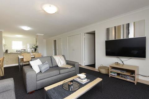 Hillarys Marina Apartment - Accommodation Rockhampton 4