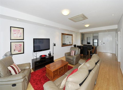 Nautica Residences Mandurah - Accommodation Rockhampton 8