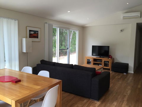 Cape Villas Dunsborough Unit 2 - Accommodation Rockhampton 1