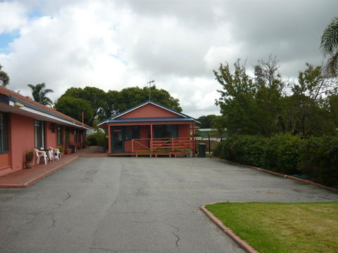 Albany Apartments - Accommodation Rockhampton 8