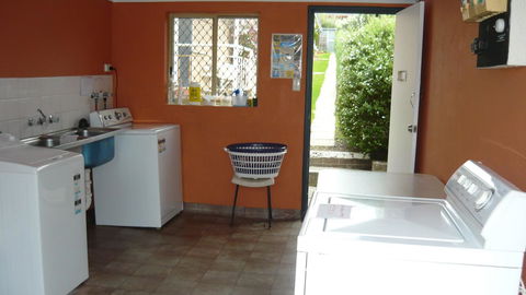 Albany Apartments - Accommodation Rockhampton 15