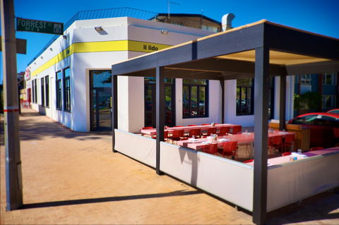 Cottesloe Artist's Beach Retreat - Accommodation Rockhampton 7