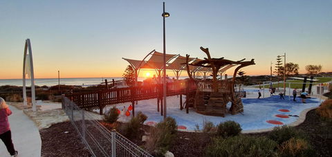 Summer Breeze - Holiday Or Business Apartment - Accommodation Rockhampton 11