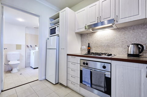 Fremantle Townhouse U/5 - Accommodation Rockhampton 0