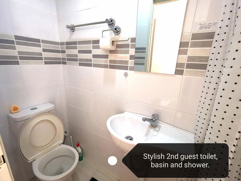 Cosy Easy Access Home Near Perth CBD And Fremantle - Accommodation Rockhampton 3