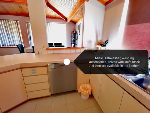 Cosy Easy Access Home Near Perth CBD And Fremantle - Accommodation Rockhampton 8