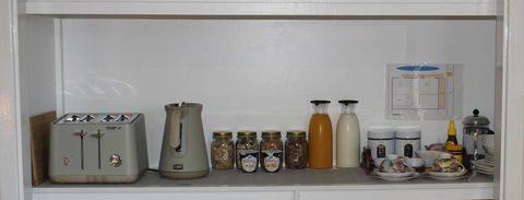 Jacaranda Hideaway Bed & Breakfast - Accommodation Rockhampton 5