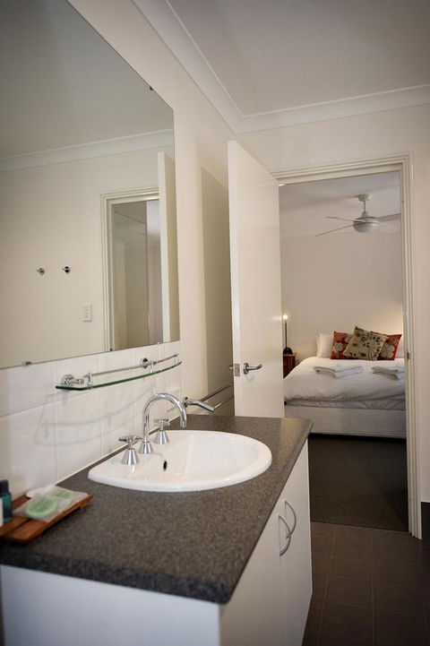 Margaret River Hideaway & Farmstay - Accommodation Rockhampton 2