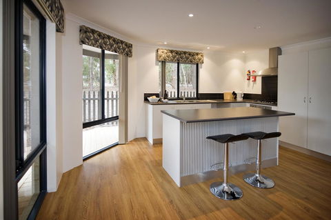Margaret River Hideaway & Farmstay - Accommodation Rockhampton 4