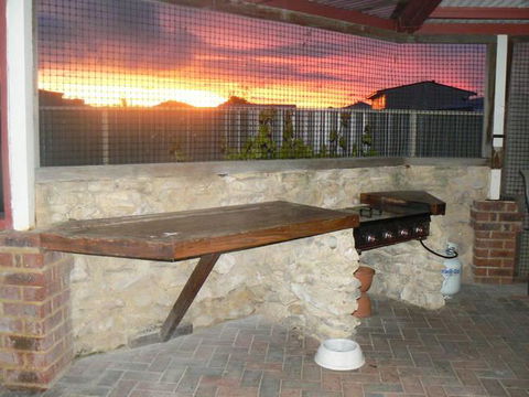 Beach Place @ Leeman - Accommodation Rockhampton 3