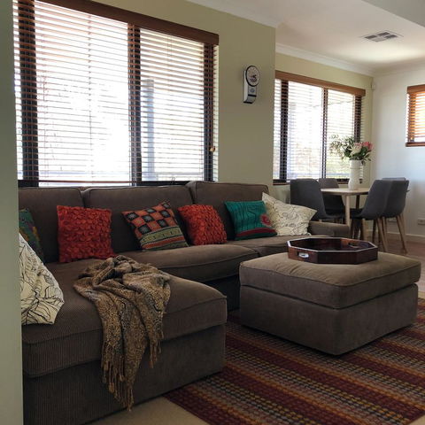 Mullaloo Beachfront Retreat - Accommodation Rockhampton 2