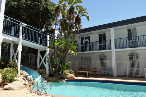 West Beach Lagoon 202 - Quiet & Ground Floor! - Accommodation Rockhampton 16