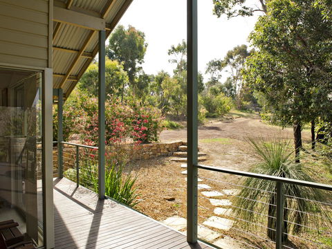 Fern Creek - Accommodation Rockhampton 0