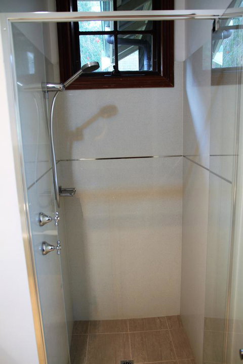 Riverglen Chalets - Accommodation Rockhampton 11