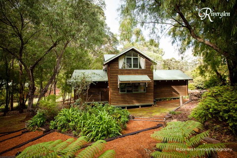 Riverglen Chalets - Accommodation Rockhampton 30
