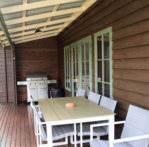 Riverglen Chalets - Accommodation Rockhampton 18