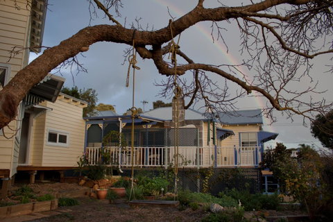 Lotti's House - Accommodation Rockhampton 10