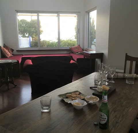 Lotti's House - Accommodation Rockhampton 21