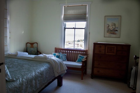 Lotti's House - Accommodation Rockhampton 4