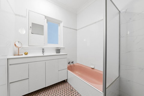 Inglewood Comfort - Accommodation Rockhampton 11