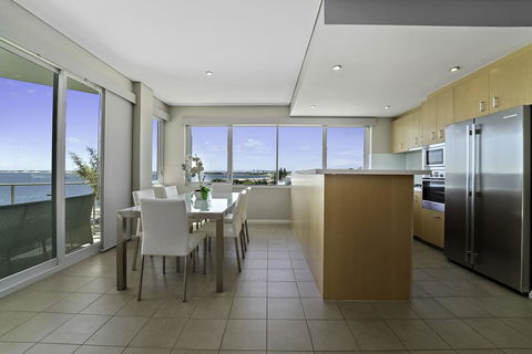 Luxury Suite Bunbury - Accommodation Rockhampton 9