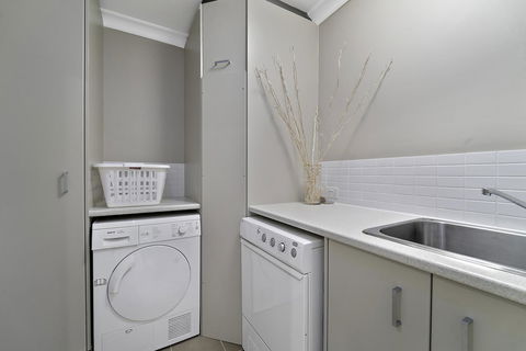 Luxury Suite Bunbury - Accommodation Rockhampton 15