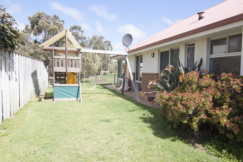 Stableford Cottage Holiday Home Dunsborough - Accommodation Rockhampton 5