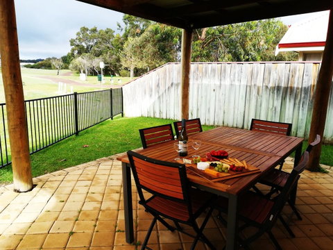 Stableford Cottage Holiday Home Dunsborough - Accommodation Rockhampton 11