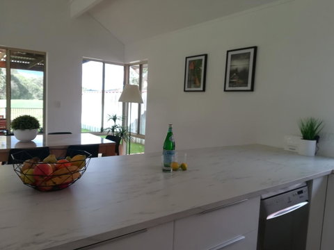 Stableford Cottage Holiday Home Dunsborough - Accommodation Rockhampton 19