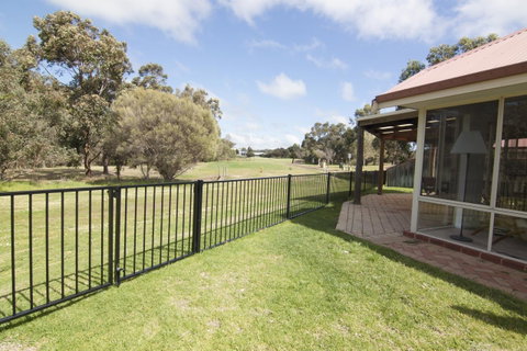 Stableford Cottage Holiday Home Dunsborough - Accommodation Rockhampton 7