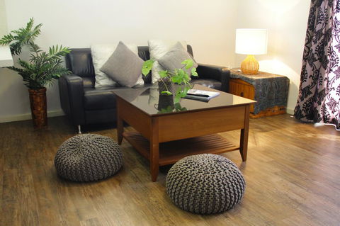 Como Retreat - Two Bedroom Villa - Accommodation Rockhampton 0