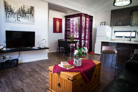 Como Retreat - Two Bedroom Villa - Accommodation Rockhampton 22