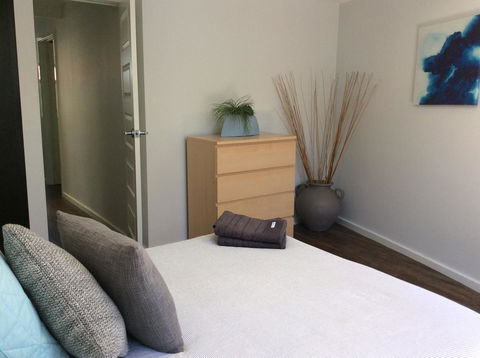 Como Retreat - Two Bedroom Villa - Accommodation Rockhampton 8