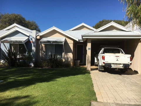 Geographe Bay Apartment - Accommodation Rockhampton 11