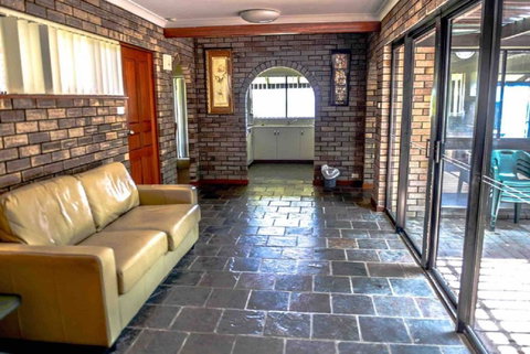 Geraldton Holliday Villas - Accommodation Rockhampton 9