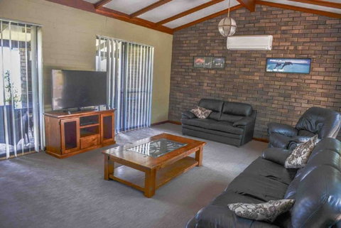 Geraldton Holliday Villas - Accommodation Rockhampton 8