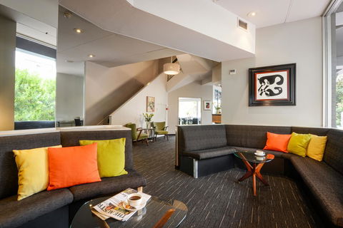 Sullivans Hotel - Accommodation Rockhampton 4