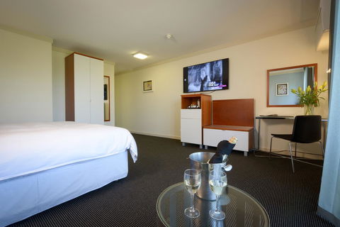 Sullivans Hotel - Accommodation Rockhampton 17