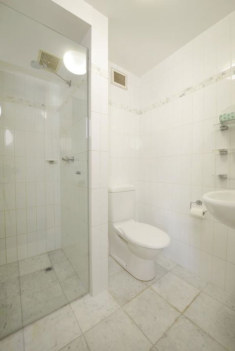 Sullivans Hotel - Accommodation Rockhampton 9