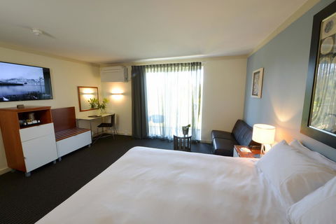 Sullivans Hotel - Accommodation Rockhampton 1