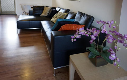 Studio 208 With Ocean Views - Accommodation Rockhampton 6