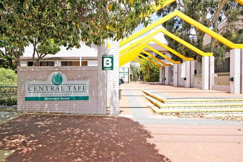 Leederville Townhouse - Accommodation Rockhampton 18