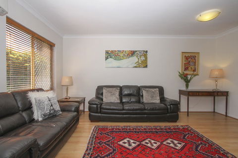 Leederville Townhouse - Accommodation Rockhampton 9