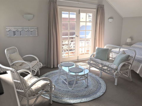 Fremantle Local Beach Studio - Accommodation Rockhampton 8