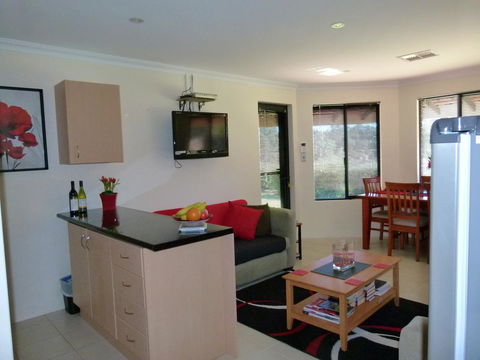 Seatrees Accommodation - Accommodation Rockhampton 15