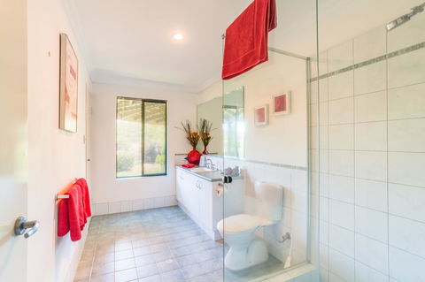 Seatrees Accommodation - Accommodation Rockhampton 10
