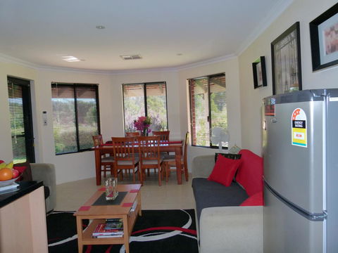 Seatrees Accommodation - Accommodation Rockhampton 14
