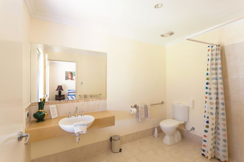 Seatrees Accommodation - Accommodation Rockhampton 13
