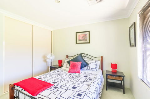 Seatrees Accommodation - Accommodation Rockhampton 27