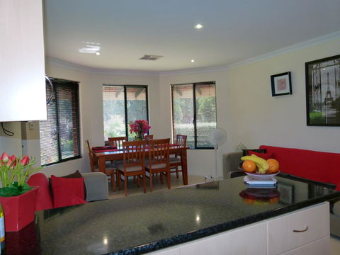 Seatrees Accommodation - Accommodation Rockhampton 18
